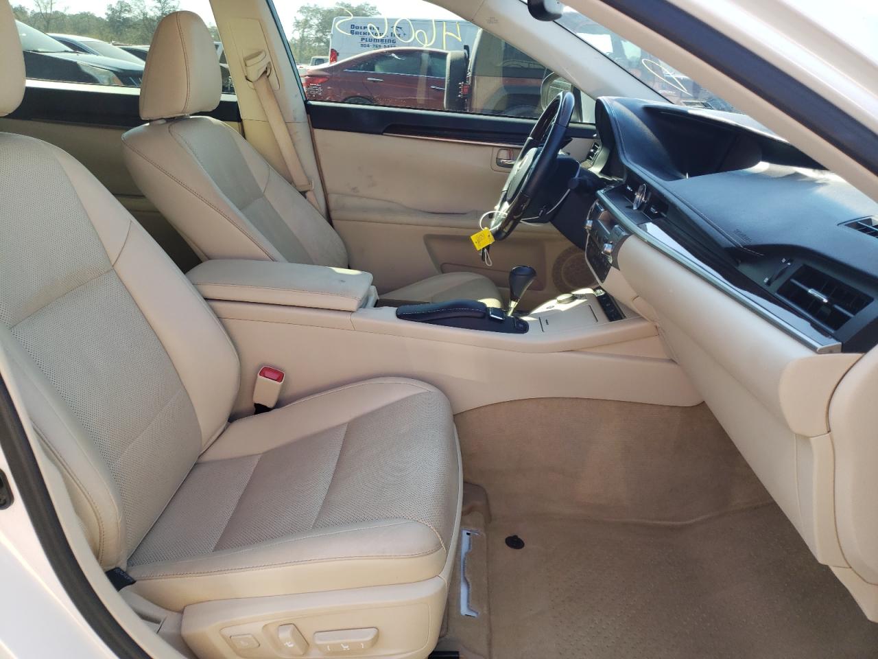 Zdjęcie 5 z aukcji – 2014 LEXUS ES 350 z VIN JTHBK1GG1E2086330