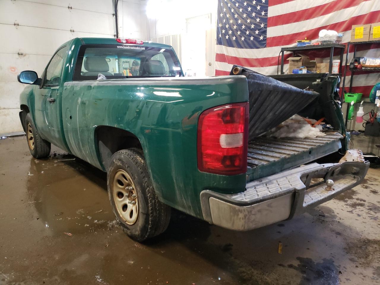 Photo 3 from auction – 2011 CHEVROLET SILVERADO with VIN 1GCNCPEX6BZ348217