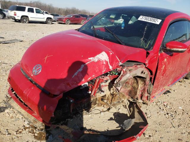 Photo 9 from auction – 2012 VOLKSWAGEN BEETLE with VIN 3VWJX7AT0CM608326