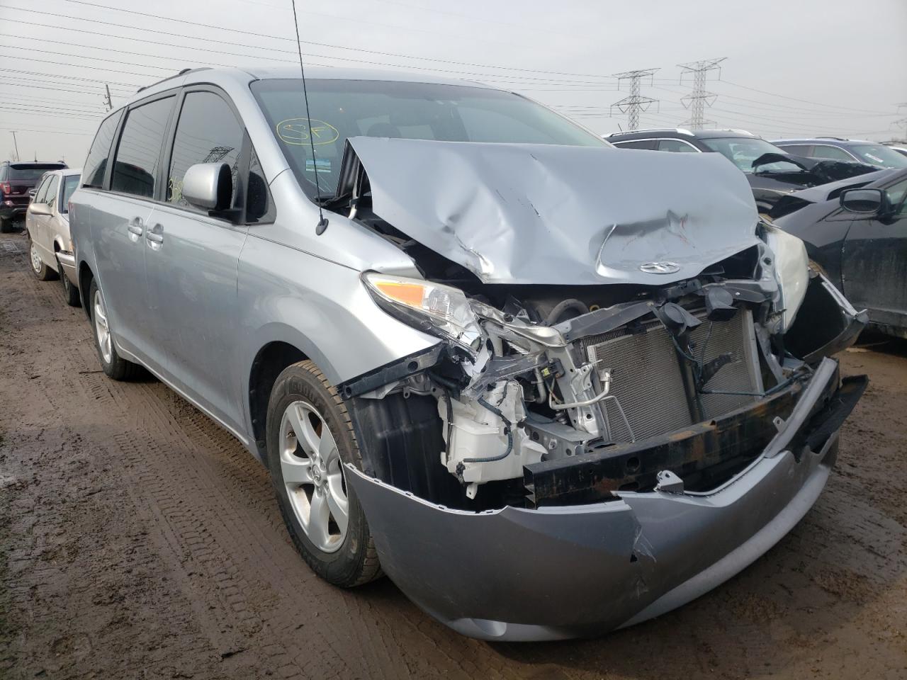 TOYOTA SIENNA LE 2014 with VIN 5TDKK3DC4ES440039 - Photo from auction