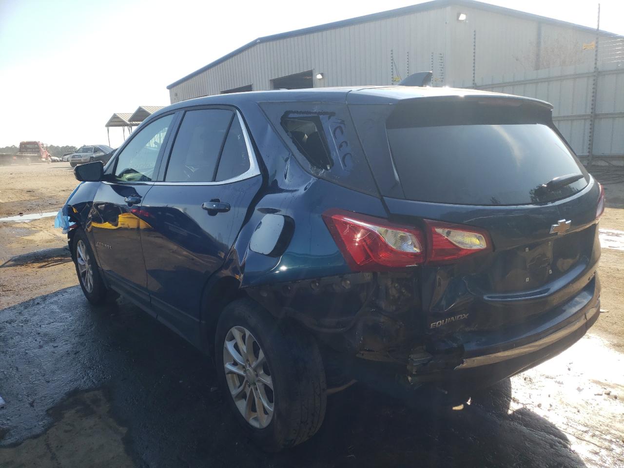 Photo 3 from auction – 2019 CHEVROLET EQUINOX LT with VIN 2GNAXUEV7K6226212