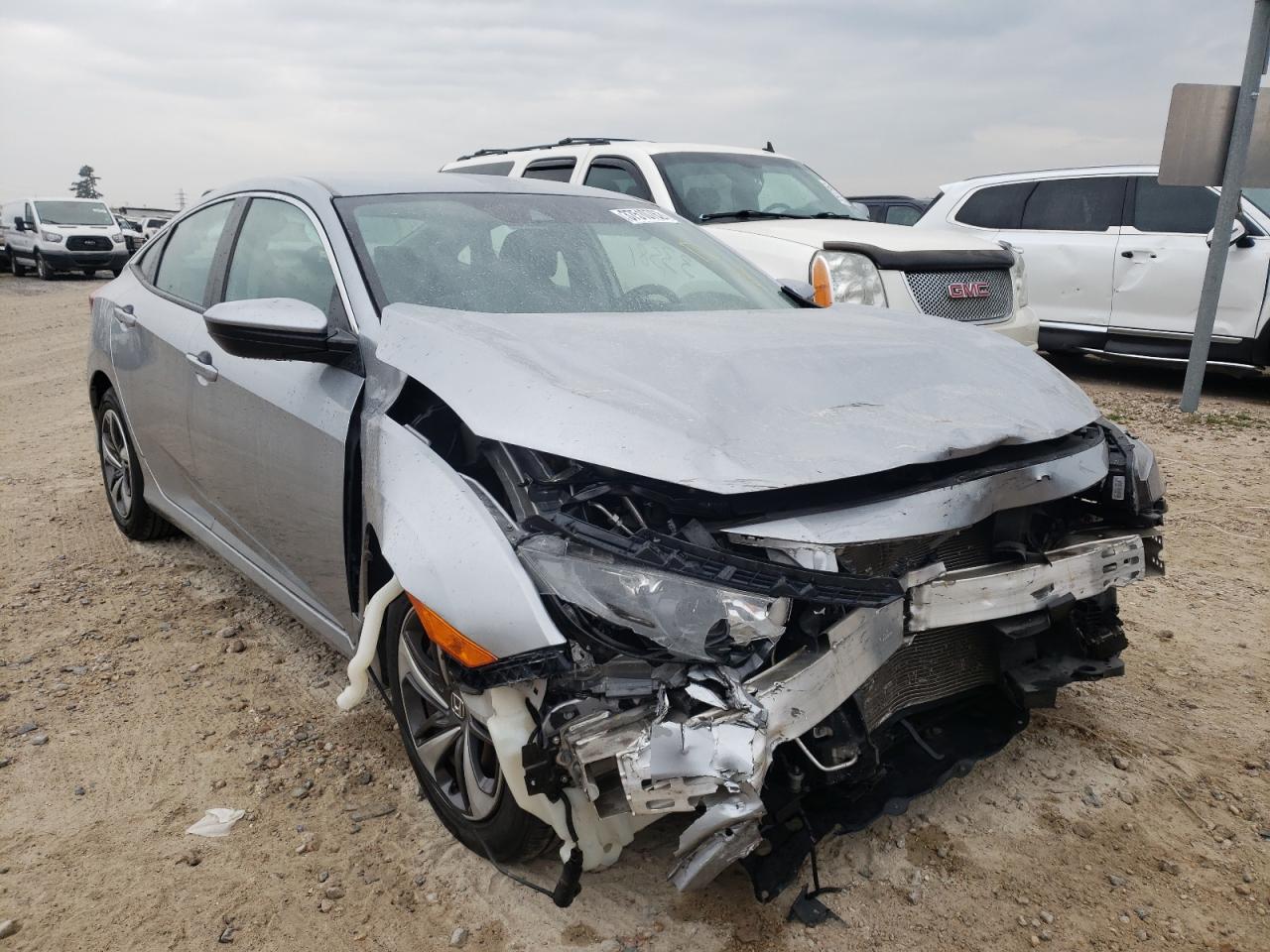 Photo 1 from auction – 2019 HONDA CIVIC LX with VIN 19XFC2F62KE019216