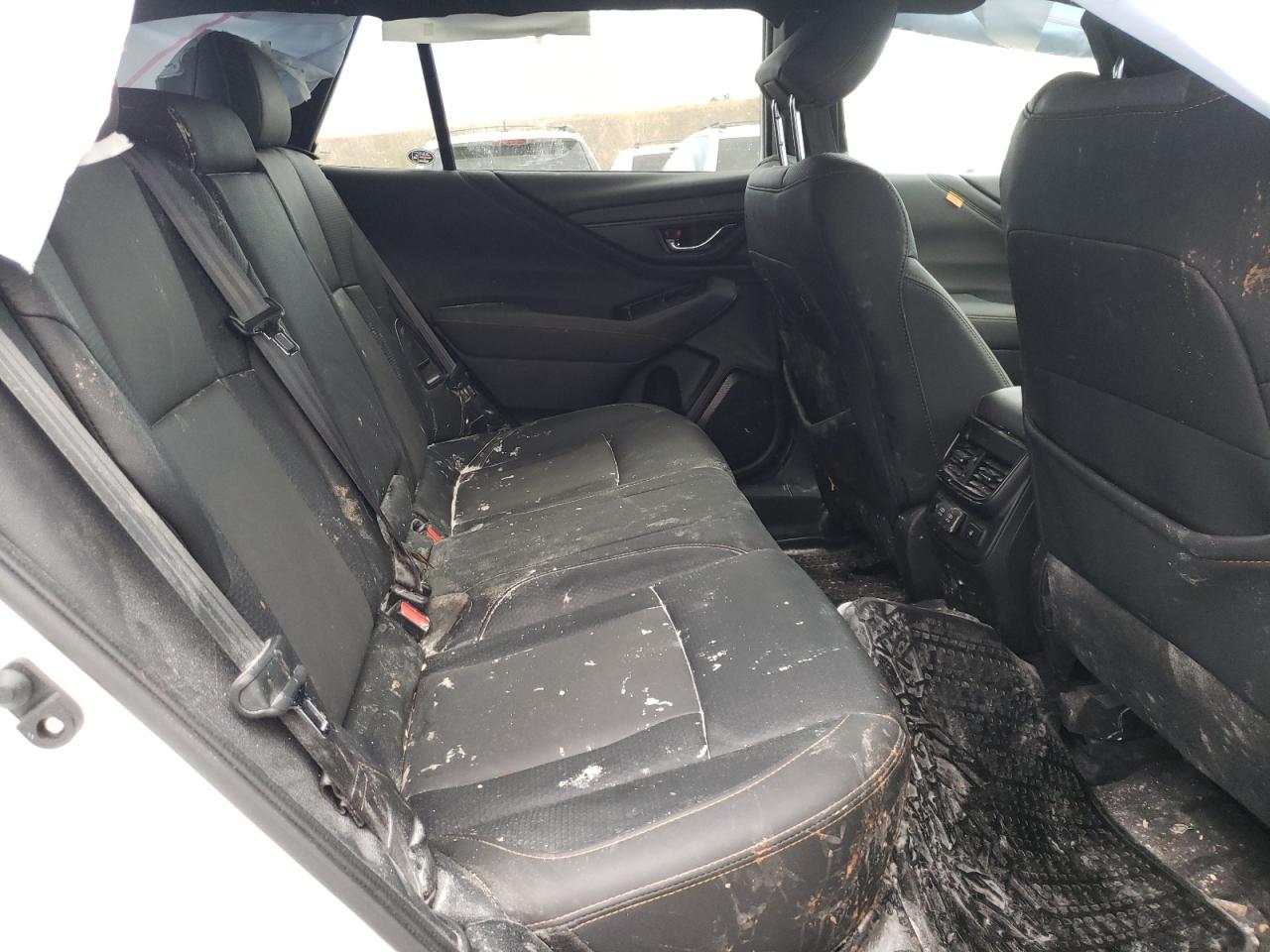 Photo 6 from auction – 2022 SUBARU OUTBACK WI with VIN 4S4BTGUD3N3126568