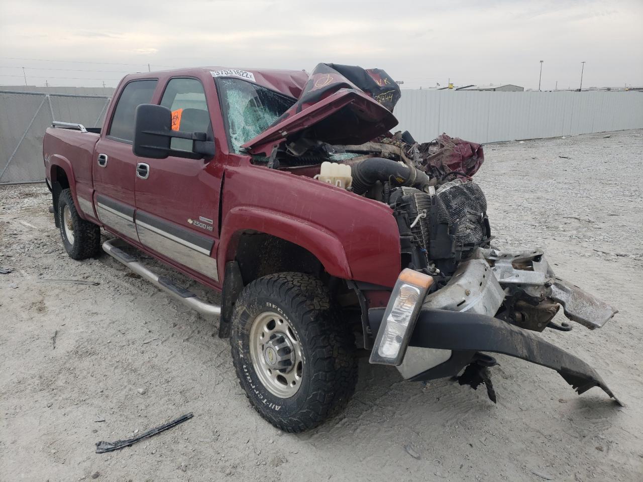CHEVROLET SILVERADO 2006 with VIN 1GCHK23D26F212444 - Photo from auction