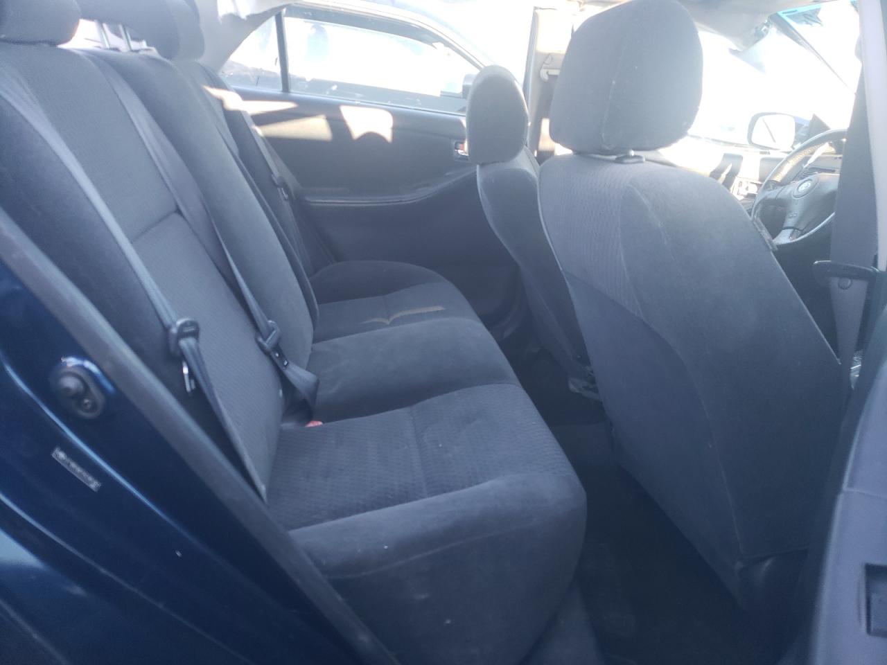 Photo 6 from auction – 2005 TOYOTA COROLLA CE with VIN 2T1BR30E55C385161