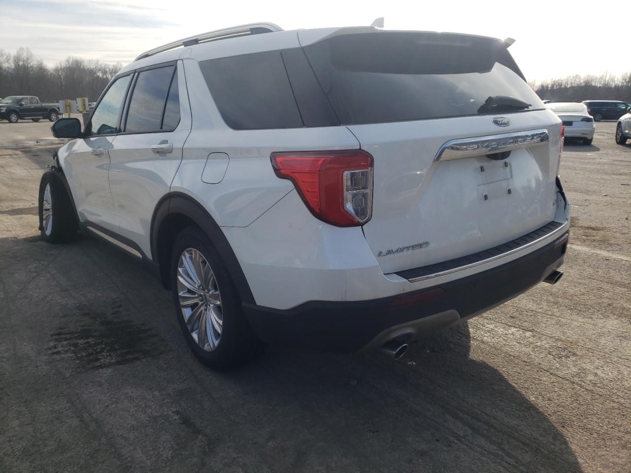 Photo 3 from auction – 2020 FORD EXPLORER L with VIN 1FMSK8FH1LGB26809