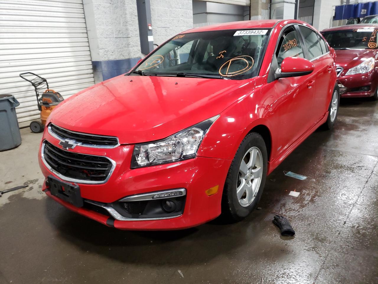 Photo 2 from auction – 2015 CHEVROLET CRUZE LT with VIN 1G1PC5SB1F7269540