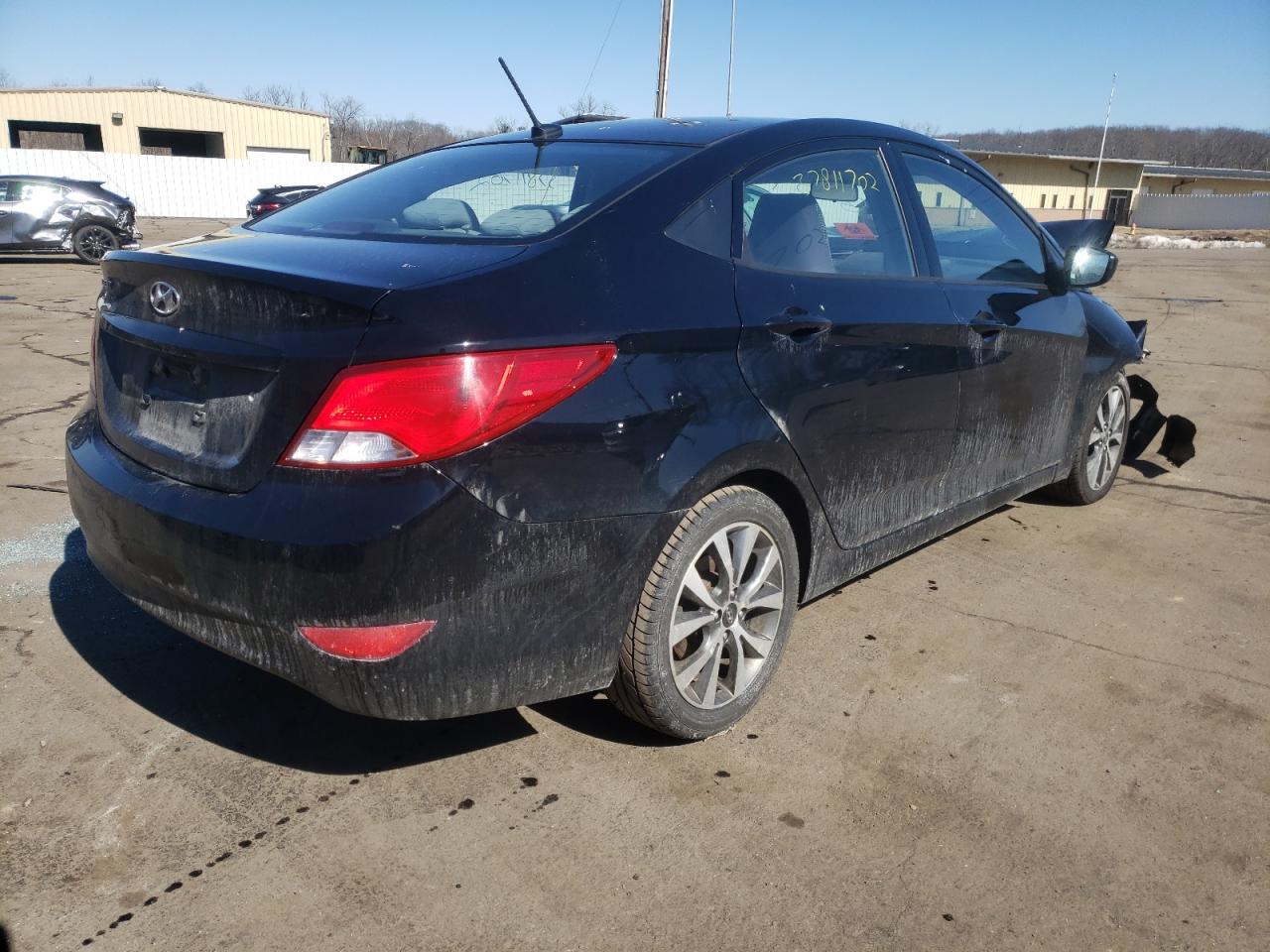 Photo 4 from auction – 2017 HYUNDAI ACCENT SE with VIN KMHCT4AE3HU352267