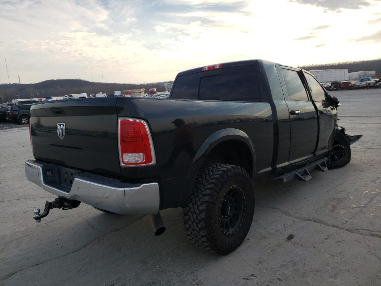 Zdjęcie 4 z aukcji – 2016 RAM 2500 LARAM z VIN 3C6UR5NL2GG297826