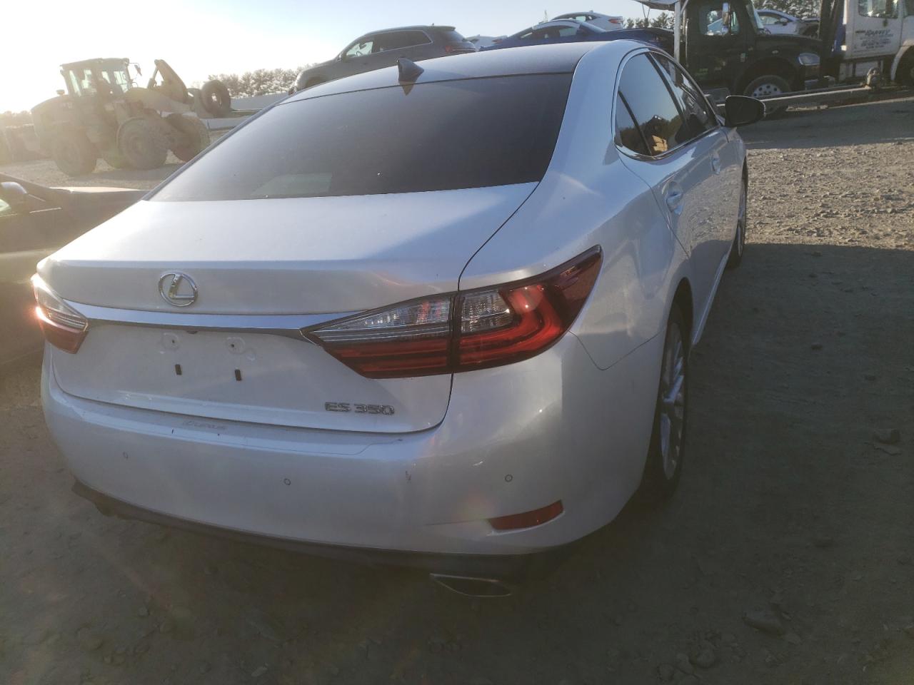 Photo 4 from auction – 2016 LEXUS ES 350 with VIN JTHBK1GGXG2233506