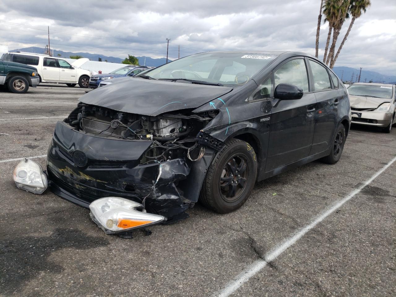 Photo 2 from auction – 2012 TOYOTA PRIUS with VIN JTDKN3DU9C5444543