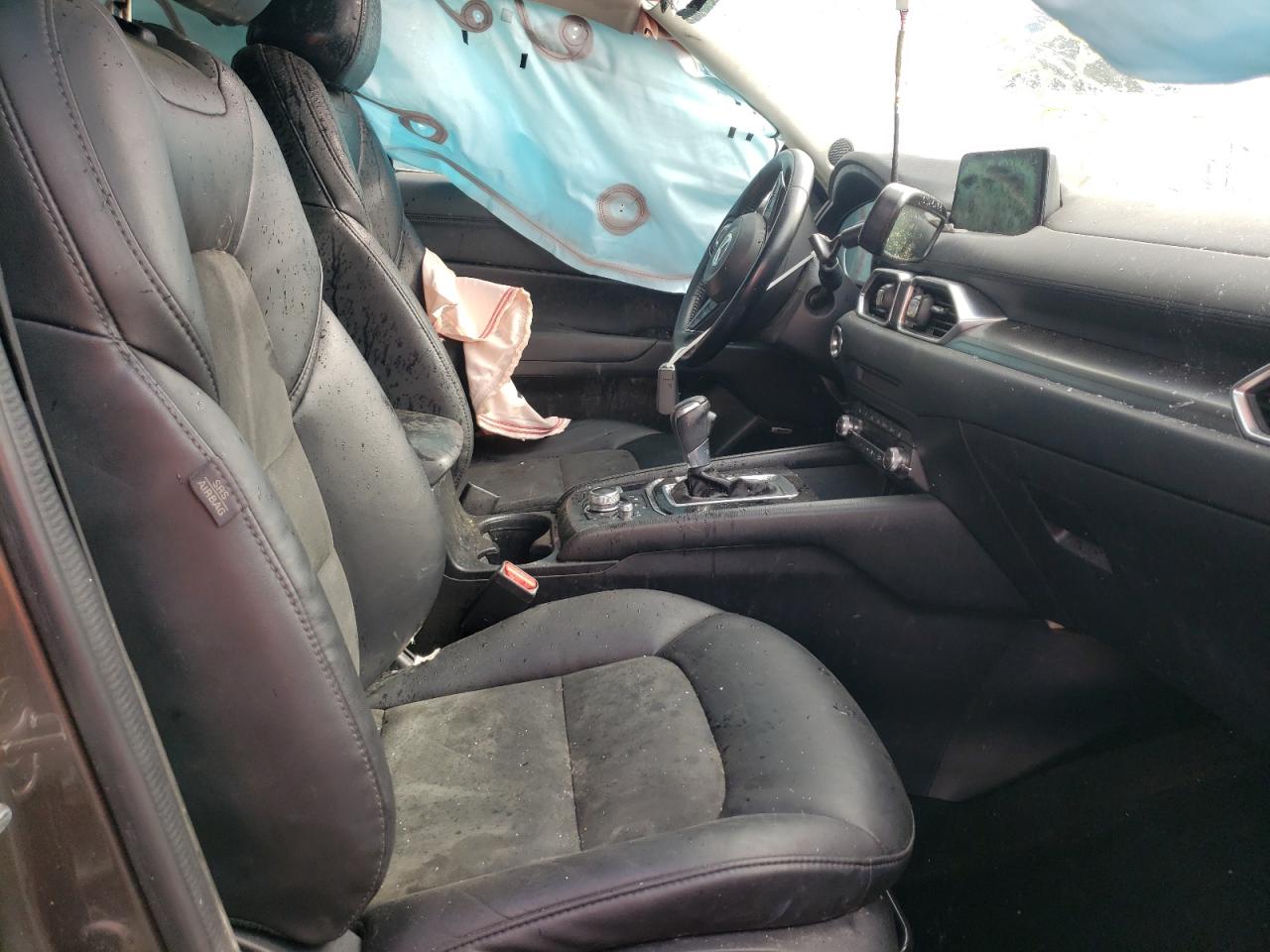 Photo 5 from auction – 2019 MAZDA CX-5 TOURI with VIN JM3KFACM8K1555472