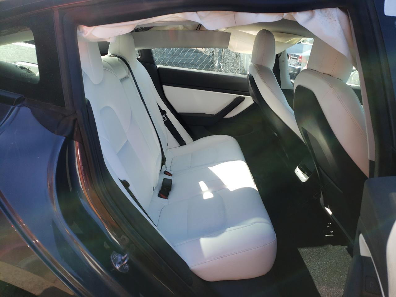 Photo 6 from auction – 2021 TESLA MODEL 3 with VIN 5YJ3E1EBXMF903083