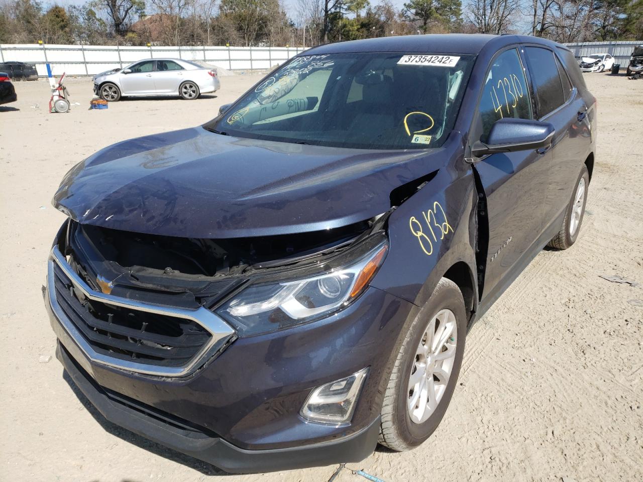 Photo 2 from auction – 2018 CHEVROLET EQUINOX LT with VIN 3GNAXJEV7JS542949