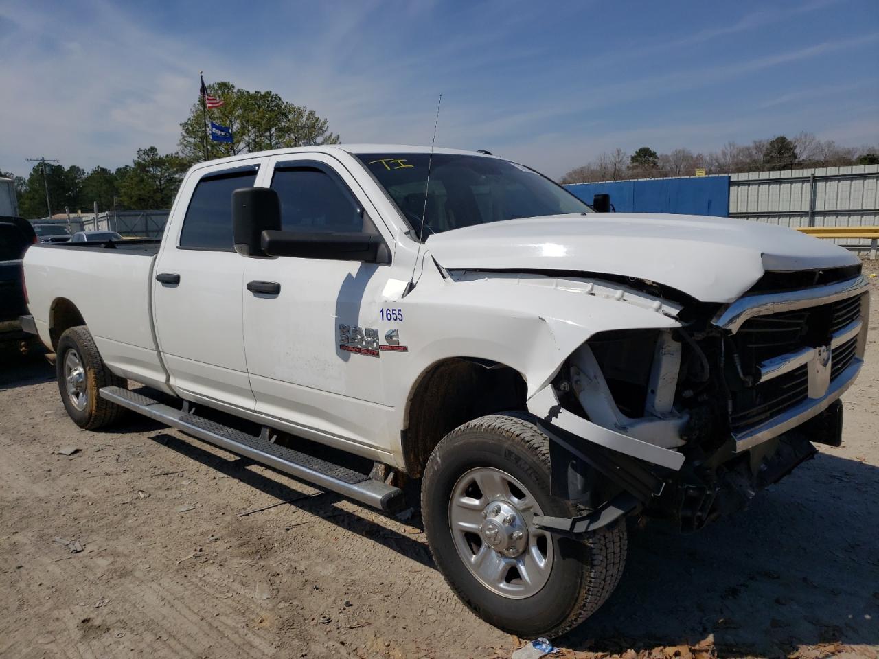 RAM 3500 ST 2015 with VIN 3C63R3GL2FG684002 - Photo from auction