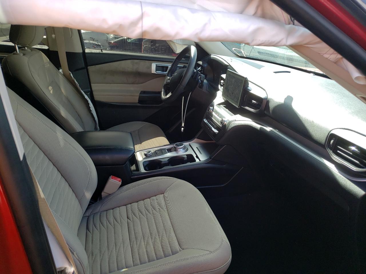 Photo 5 from auction – 2020 FORD EXPLORER X with VIN 1FMSK8DH9LGB16225