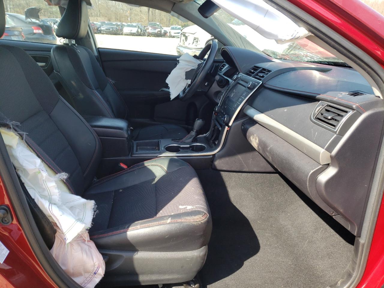 Photo 5 from auction – 2017 TOYOTA CAMRY LE with VIN 4T1BF1FK6HU647573
