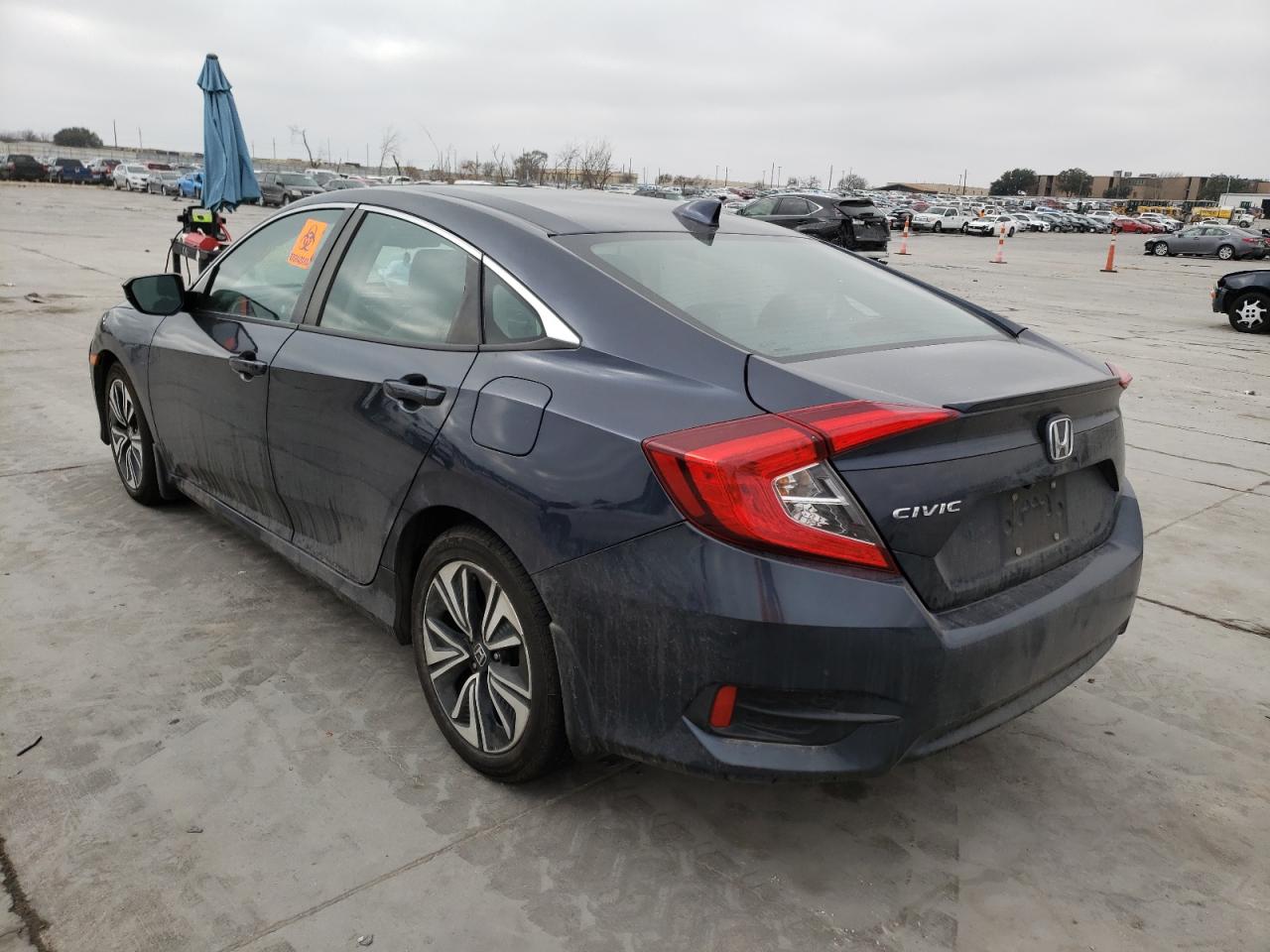 Photo 3 from auction – 2016 HONDA CIVIC EXL with VIN 19XFC1F78GE028254