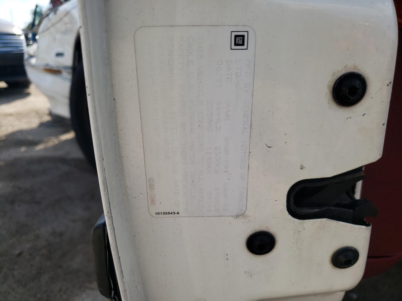 Photo 10 from auction – 1991 BUICK REGAL CUST with VIN 2G4WB54L5M1901067