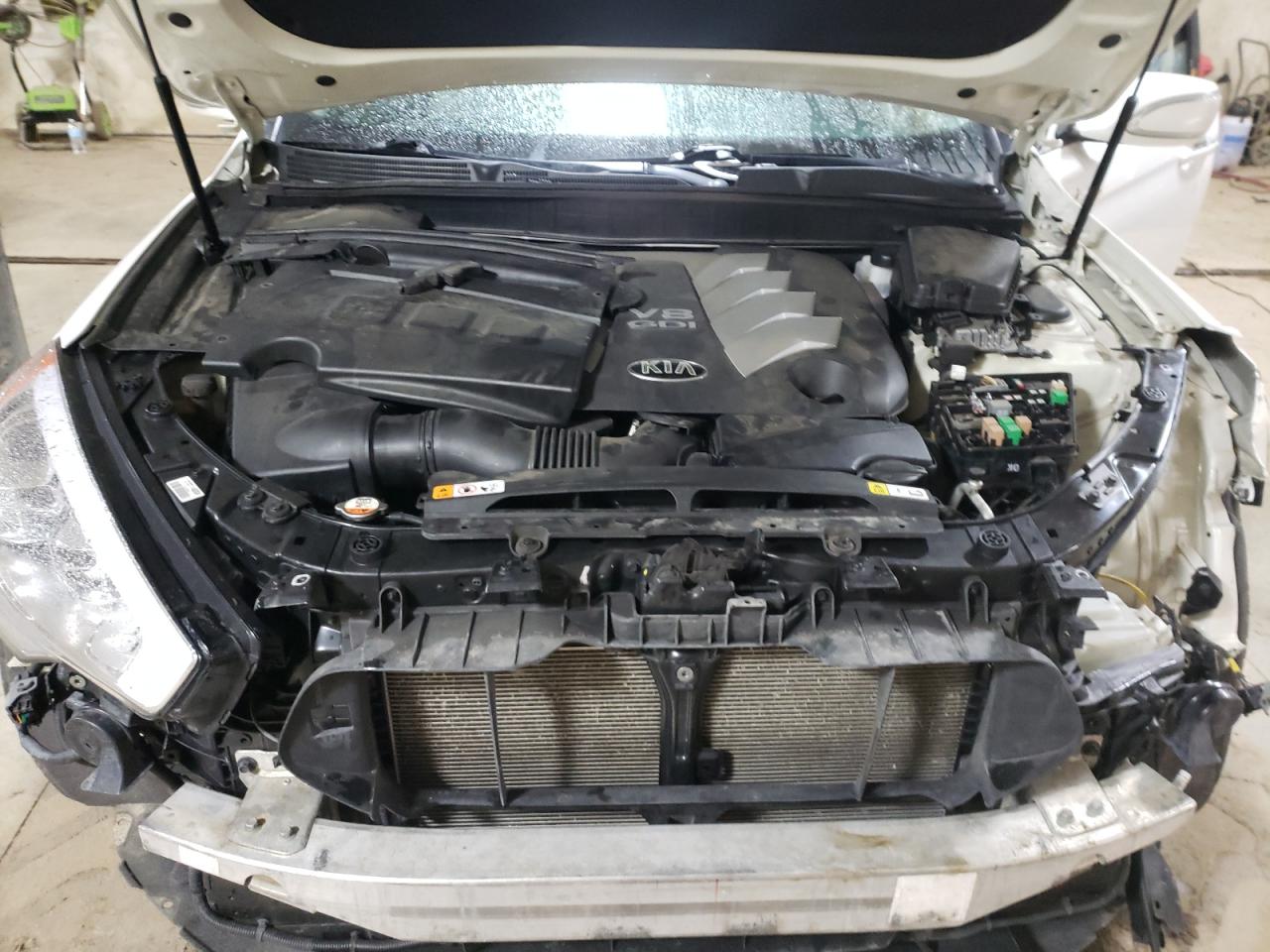 Photo 7 from auction – 2015 KIA K900 with VIN KNALW4D47F6023133