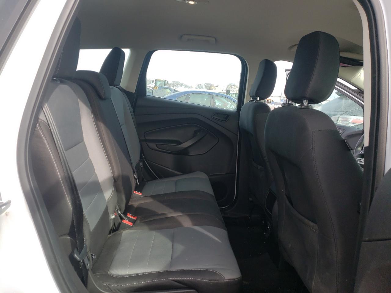 Photo 6 from auction – 2018 FORD ESCAPE S with VIN 1FMCU0F74JUA69821