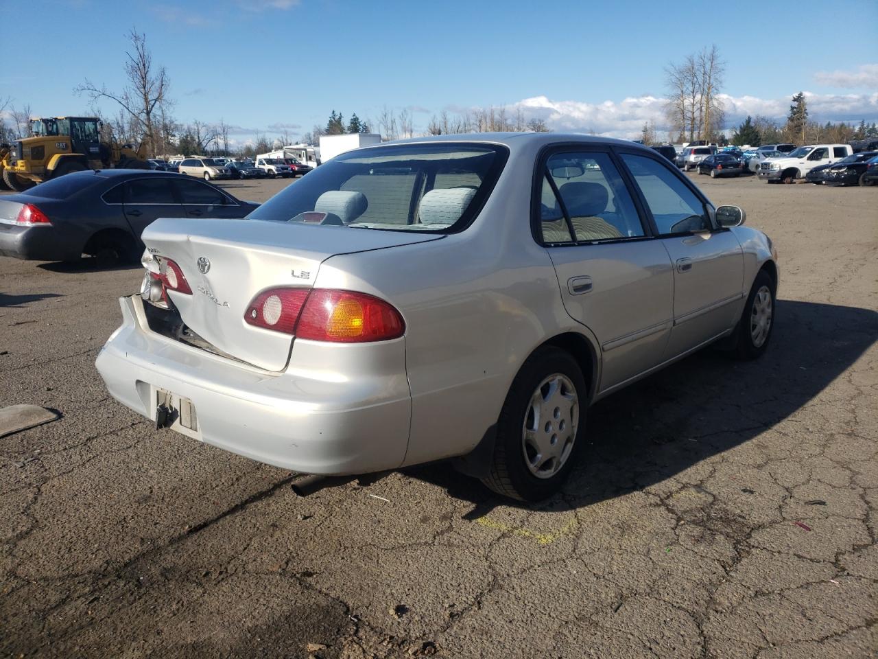 Фото 4 с аукциона – 2002 TOYOTA COROLLA с VIN 2T1BR12EX2C567676