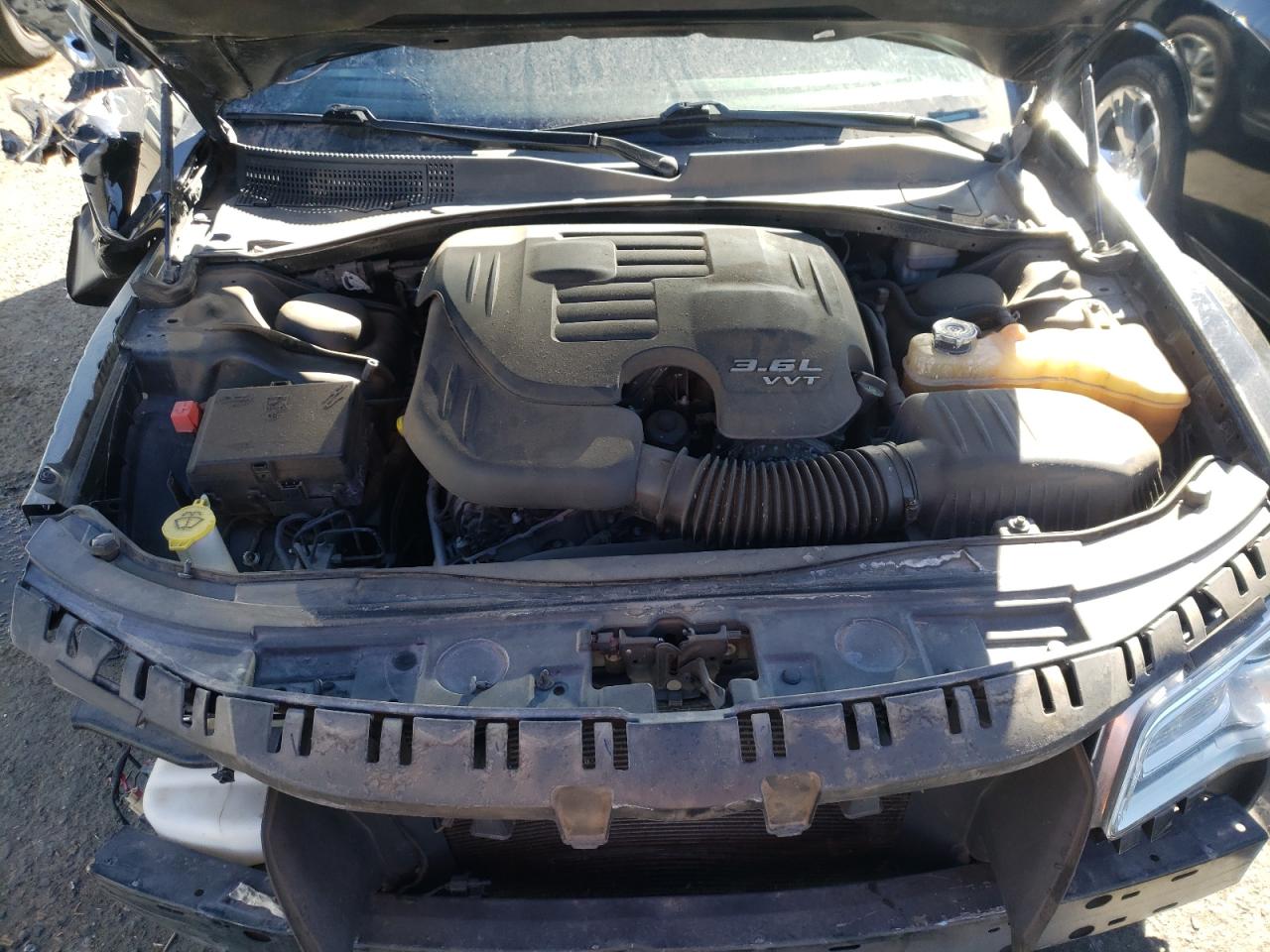 Photo 7 from auction – 2012 CHRYSLER 300 LIMITE with VIN 2C3CCACG6CH245411