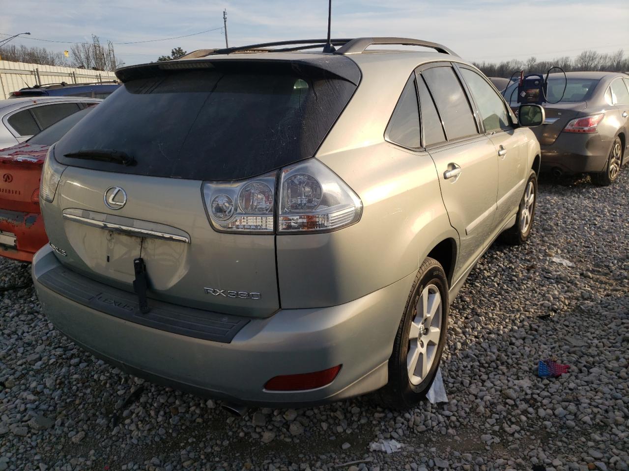 Photo 4 from auction – 2005 LEXUS RX 330 with VIN 2T2HA31U85C061754