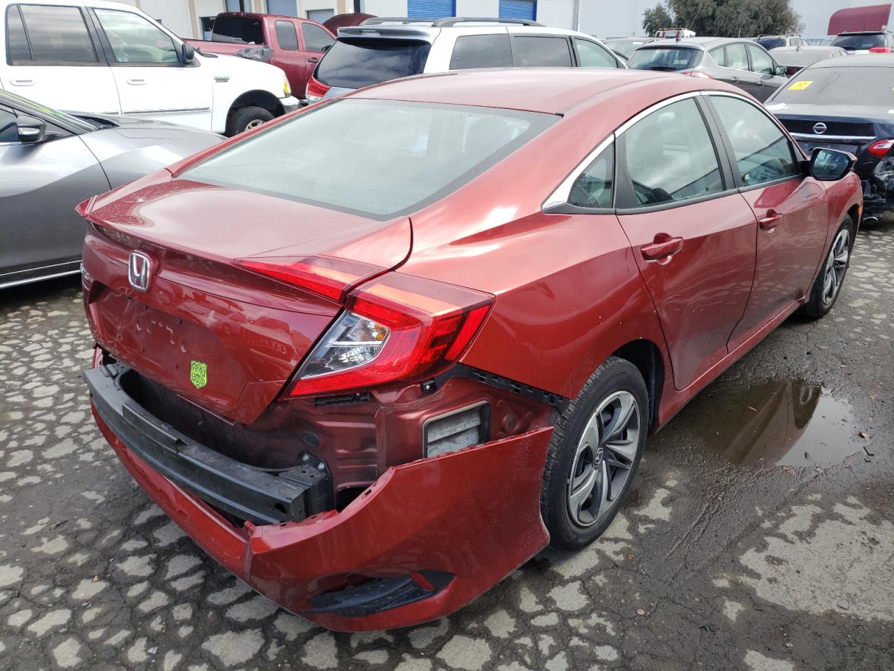 Photo 4 from auction – 2019 HONDA CIVIC LX with VIN 19XFC2F63KE212894