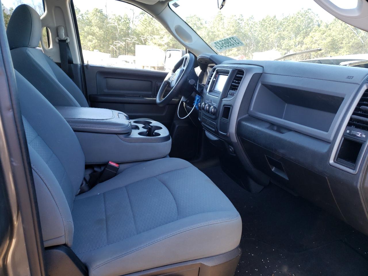 Photo 5 from auction – 2013 RAM 1500 with VIN 1C6RR7FT7DS587709