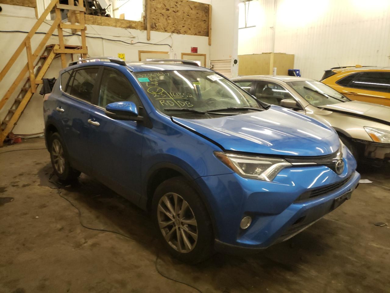 TOYOTA RAV4 LIMIT 2017 with VIN 2T3DFREV0HW623943 - Photo from auction