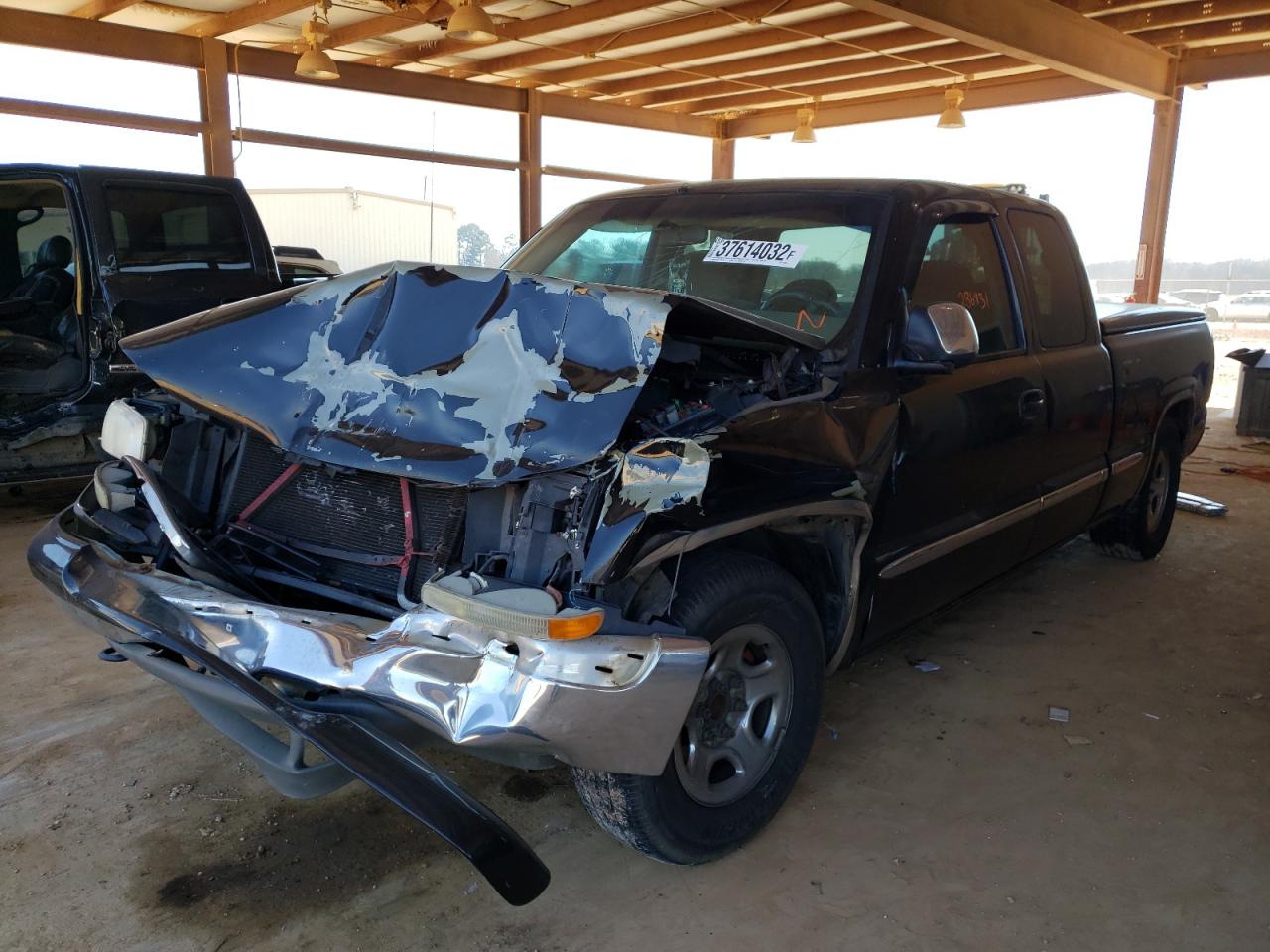 Photo 2 from auction – 2001 GMC NEW SIERRA with VIN 2GTEC19VX11333538