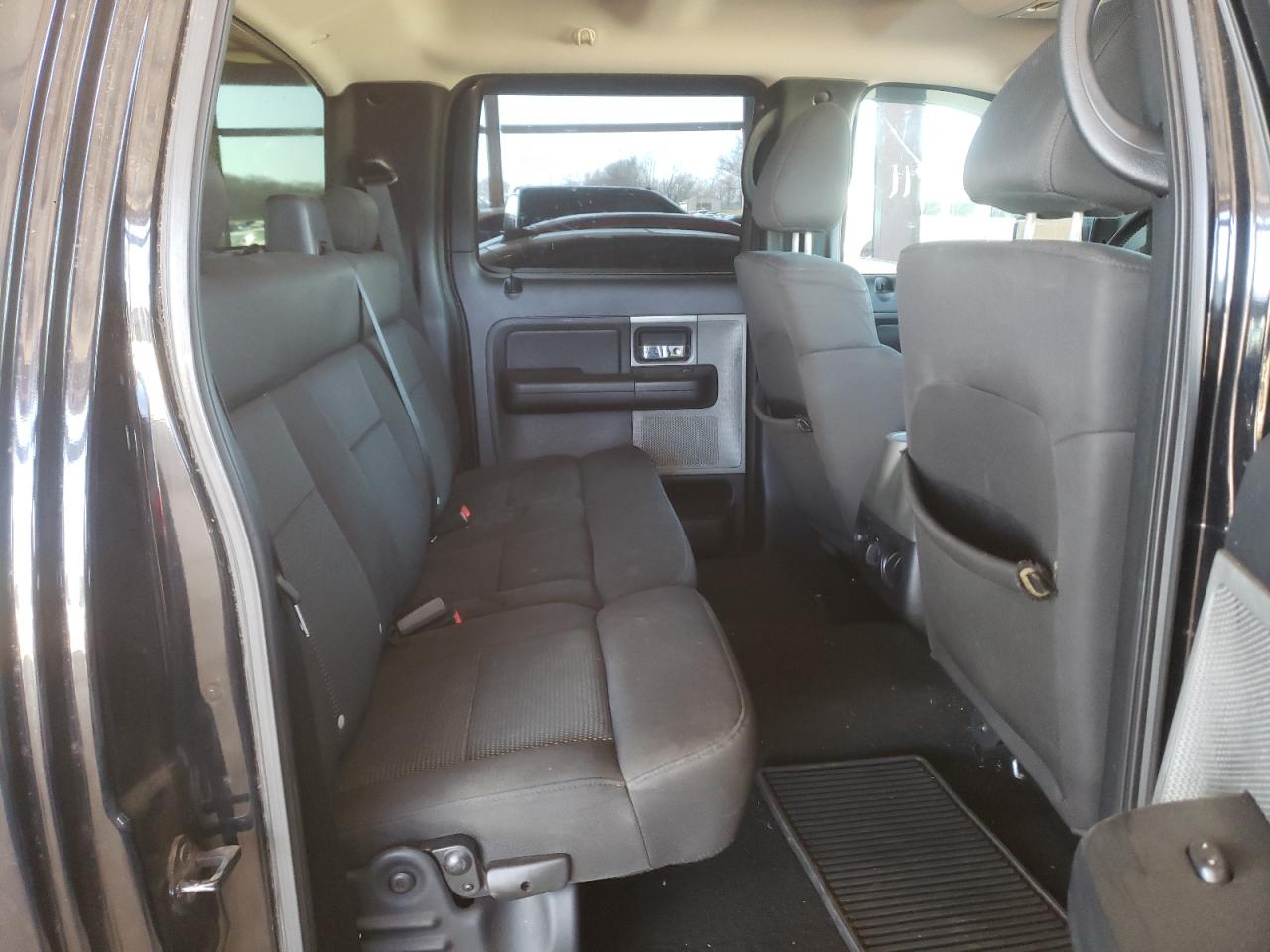 Photo 6 from auction – 2005 FORD F150 SUPER with VIN 1FTPW14545FB53672