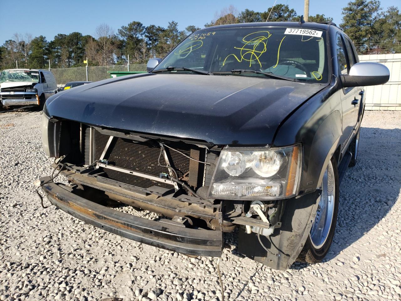 Photo 9 from auction – 2007 CHEVROLET TAHOE with VIN 1GNFK13027R356114