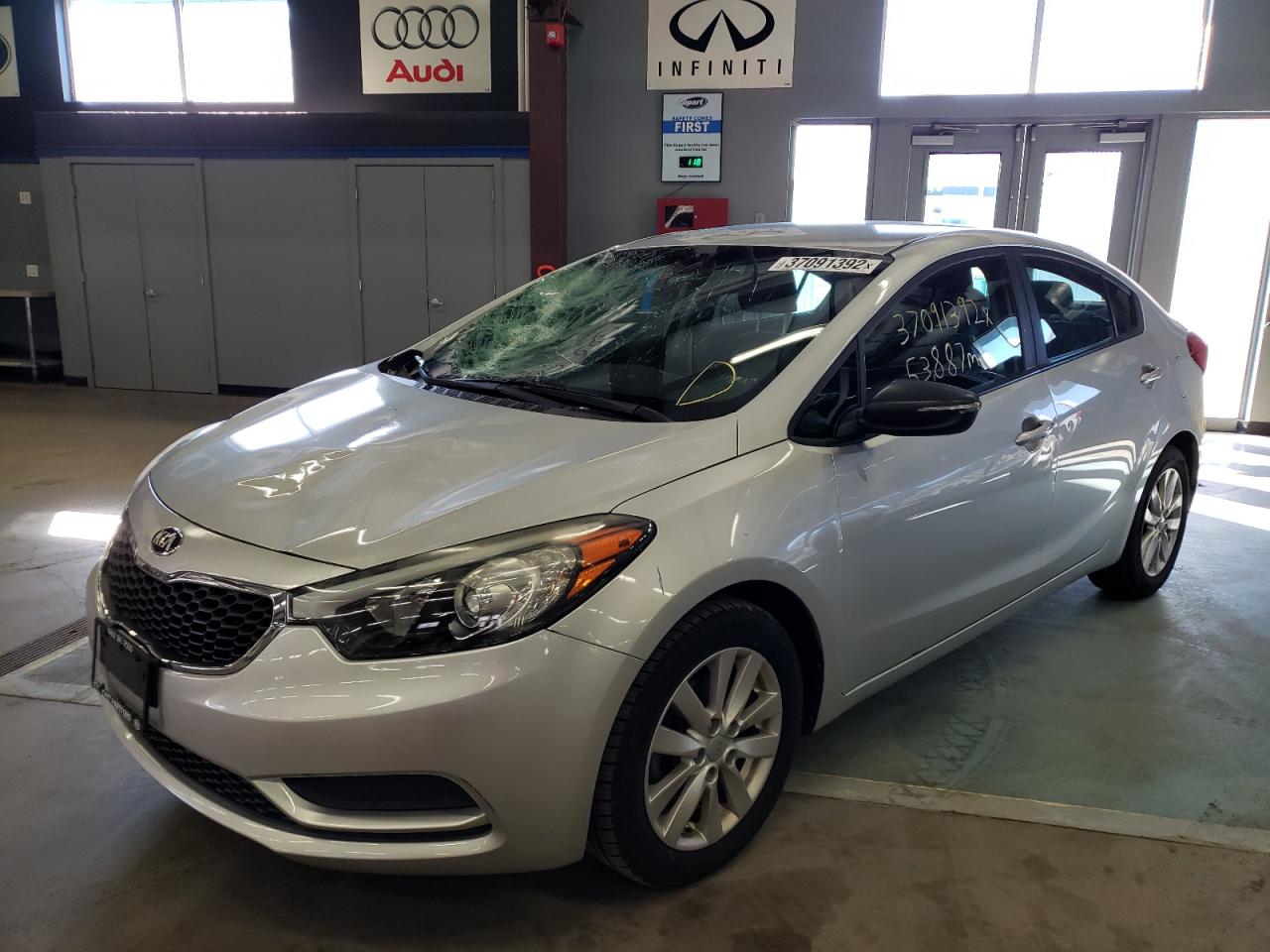 Photo 2 from auction – 2014 KIA FORTE LX with VIN KNAFX4A6XE5166758