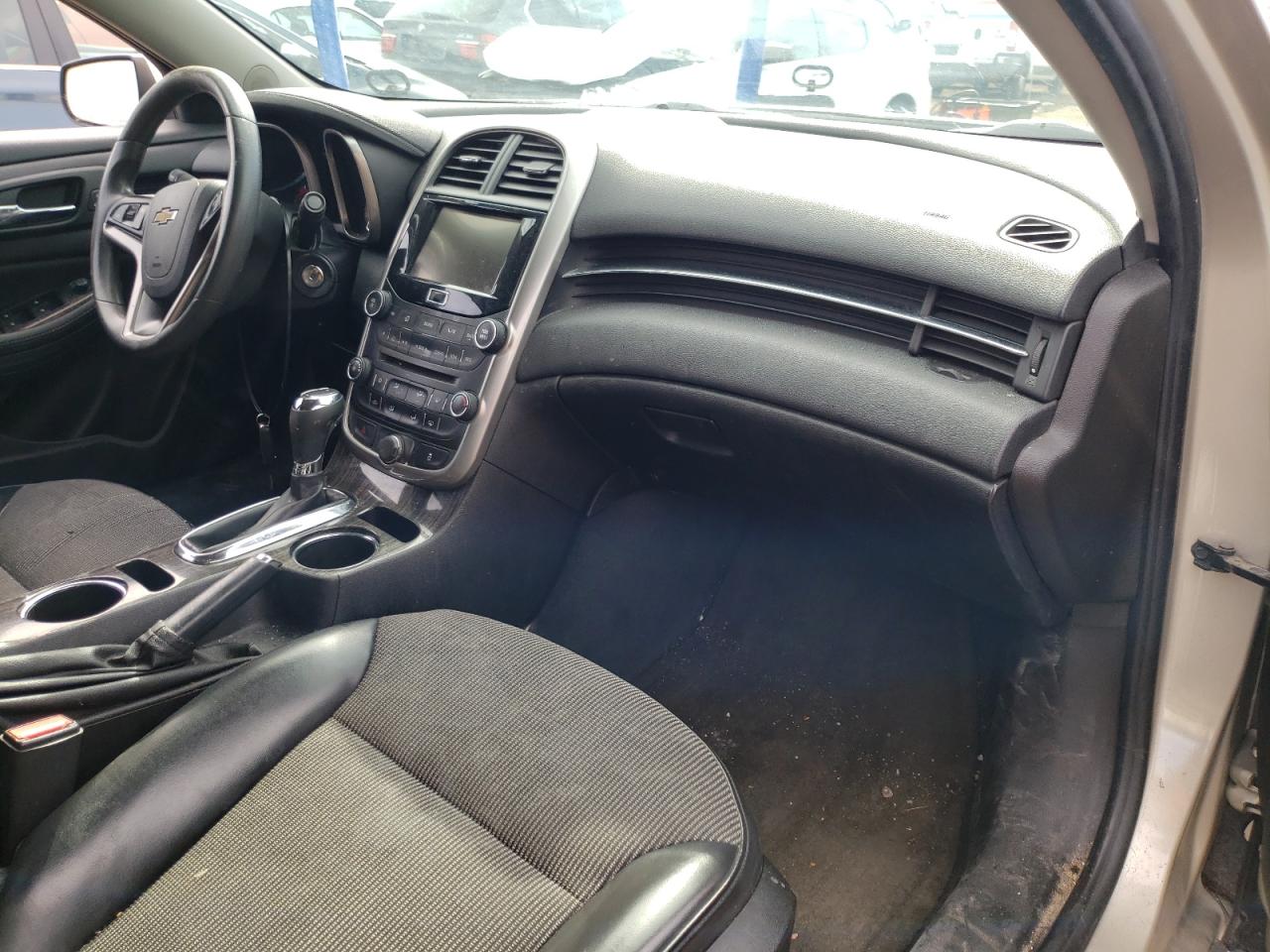 Photo 5 from auction – 2014 CHEVROLET MALIBU 1LT with VIN 1G11C5SL9EF222467