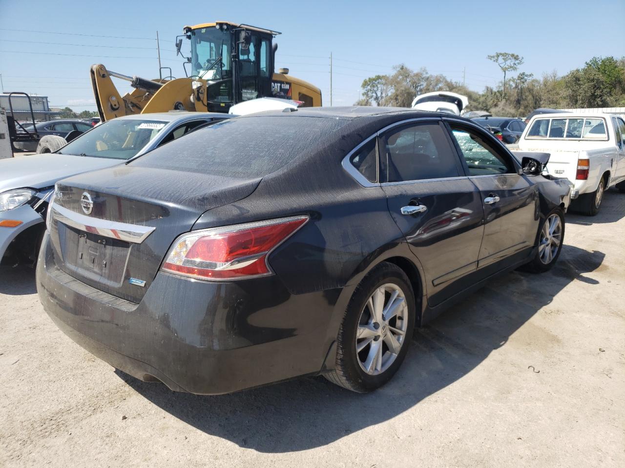 Photo 4 from auction – 2014 NISSAN ALTIMA 2.5 with VIN 1N4AL3AP0EC320360