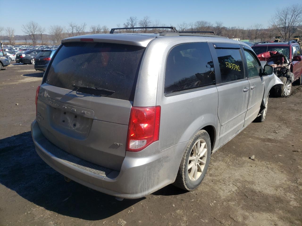 Photo 4 from auction – 2014 DODGE GRAND CARA with VIN 2C4RDGCG6ER260011