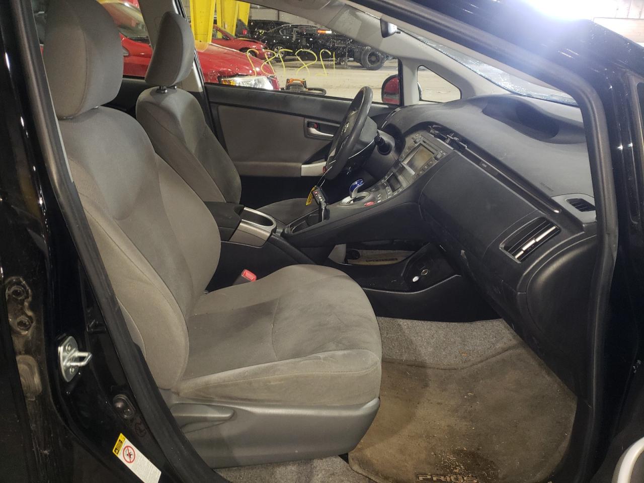 Photo 5 from auction – 2012 TOYOTA PRIUS with VIN JTDKN3DU0C1598839