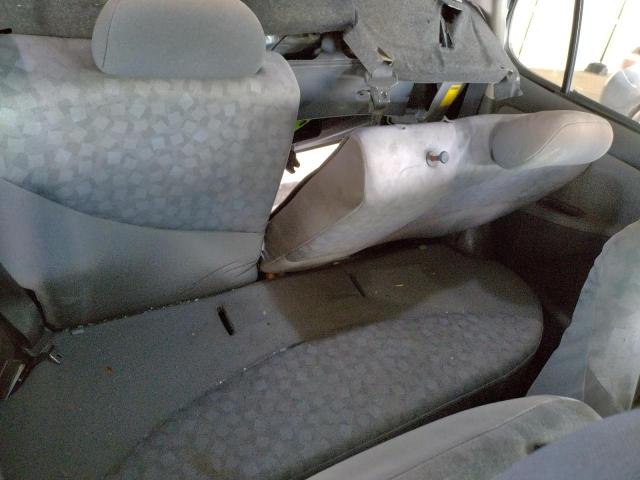 Photo 6 from auction – 2001 TOYOTA ECHO with VIN JTDBT123X10116921