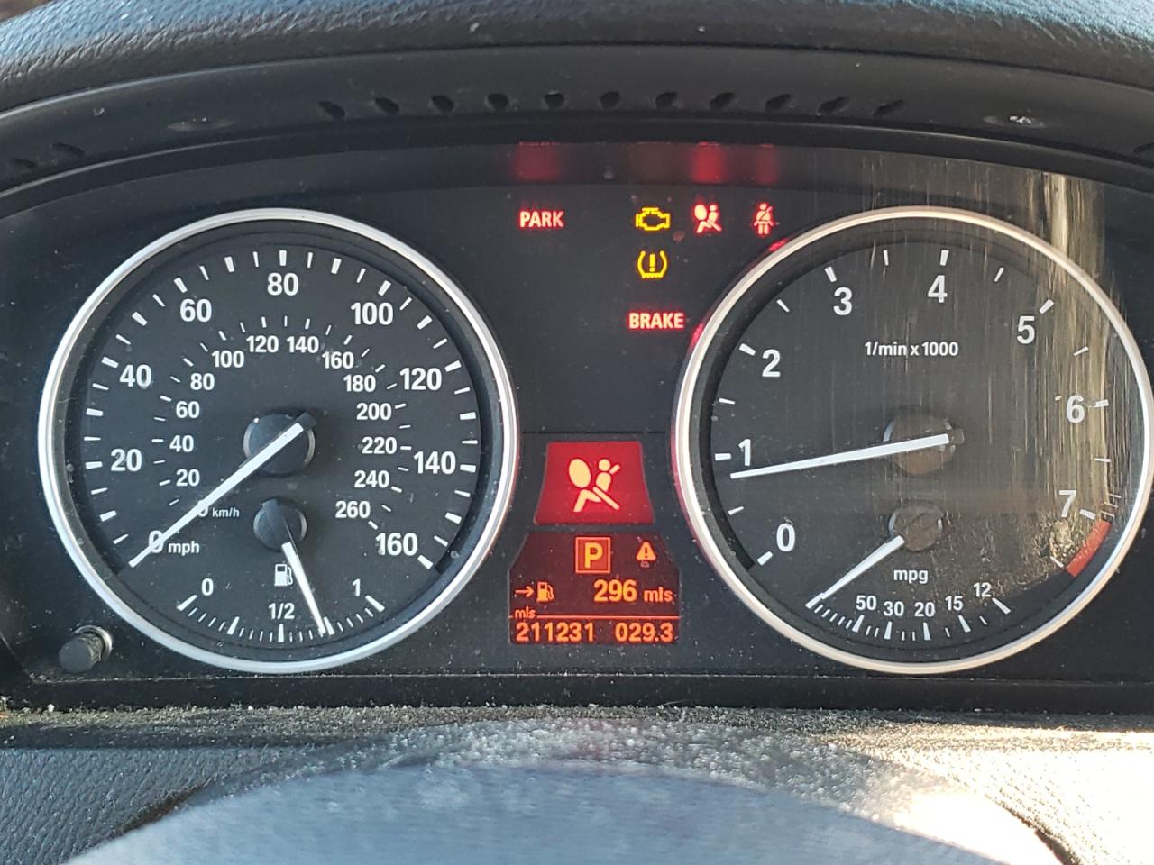 Photo 8 from auction – 2007 BMW X5 3.0I with VIN 4USFE43567LY77721