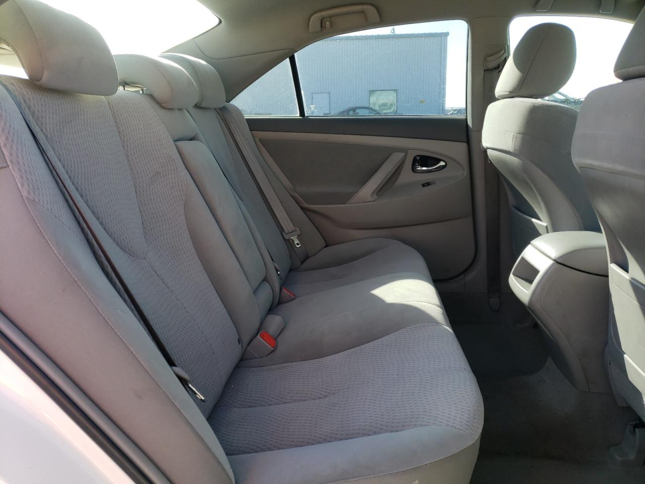 Photo 16 from auction – 2011 TOYOTA CAMRY BASE with VIN 4T4BF3EK8BR149059
