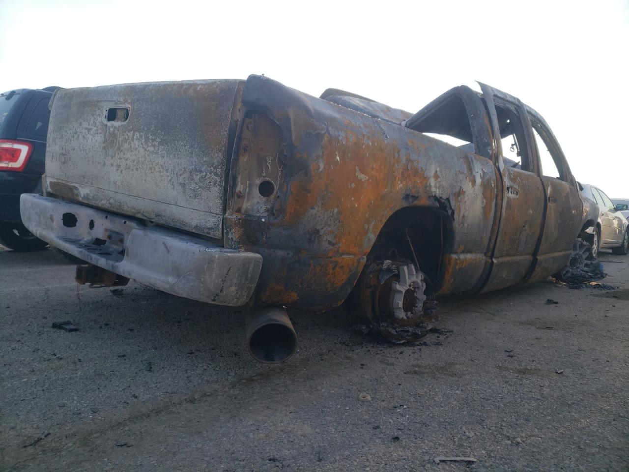 Photo 4 from auction – 2005 DODGE RAM 2500 S with VIN 3D7KS28C85G770257