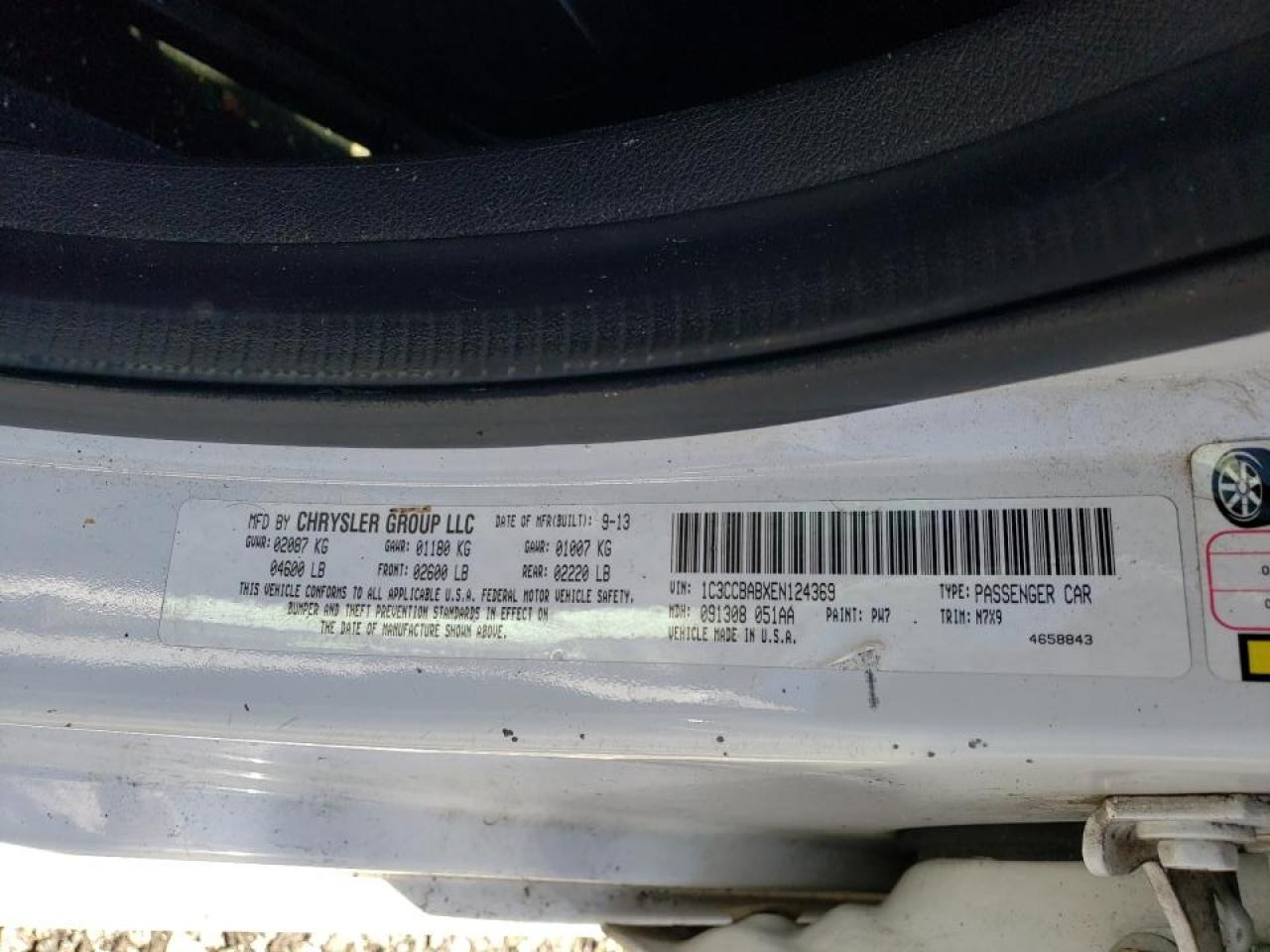 Photo 10 from auction – 2014 CHRYSLER 200 LX with VIN 1C3CCBABXEN124369