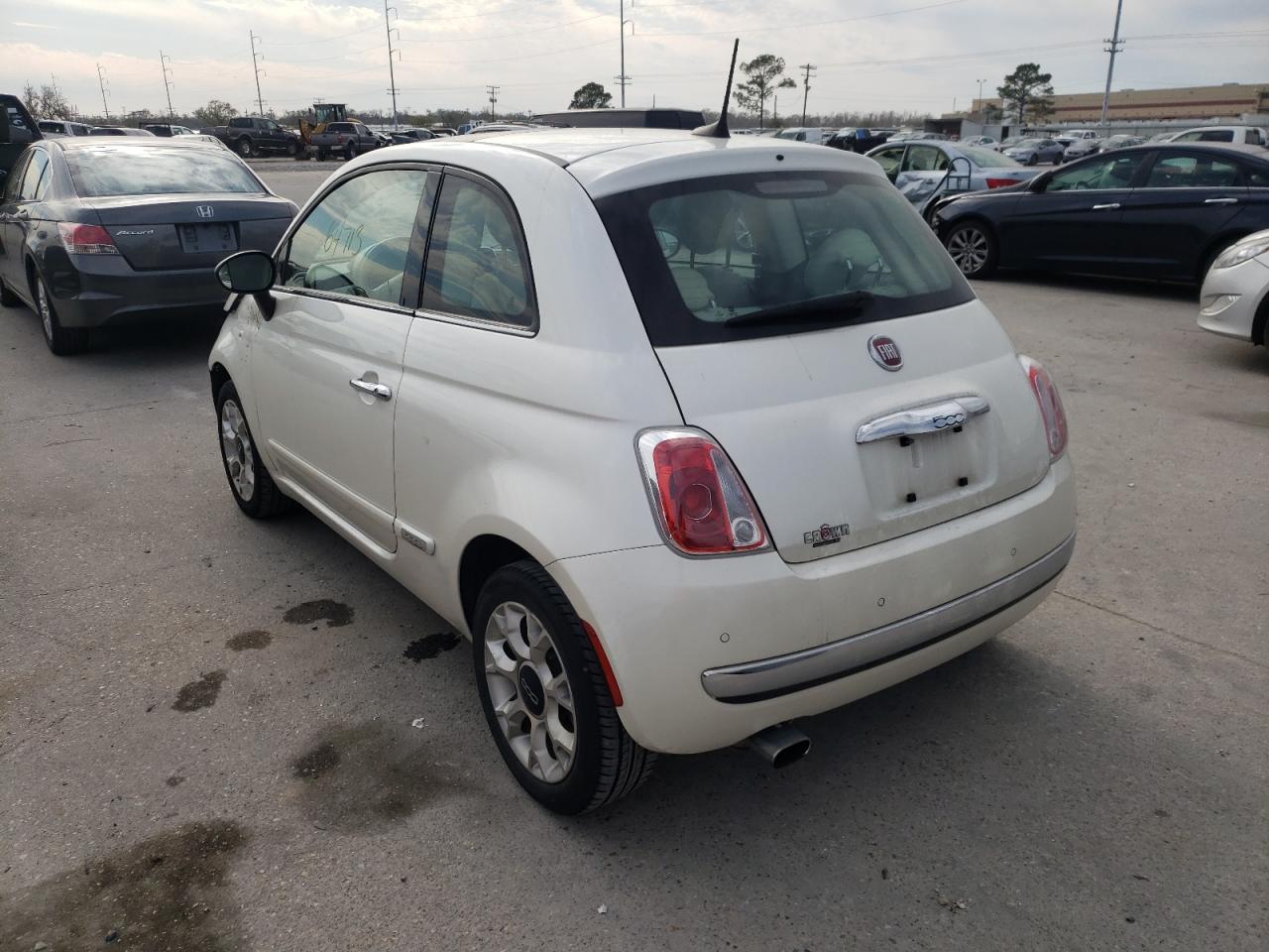 Photo 3 from auction – 2017 FIAT 500 LOUNGE with VIN 3C3CFFCR1HT661709