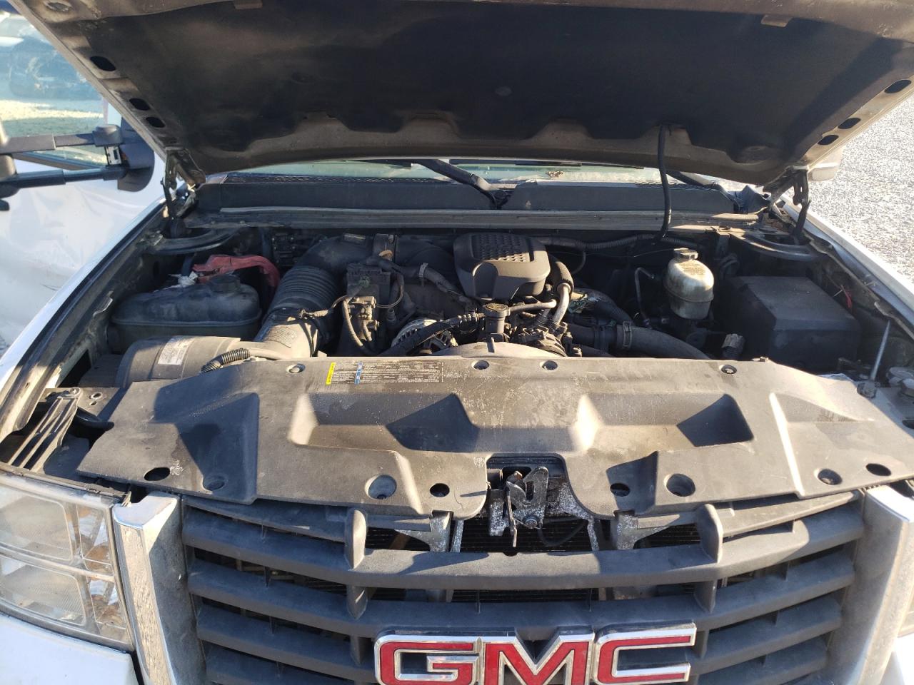 Photo 7 from auction – 2007 GMC SIERRA K25 with VIN 1GTHK23637F537283