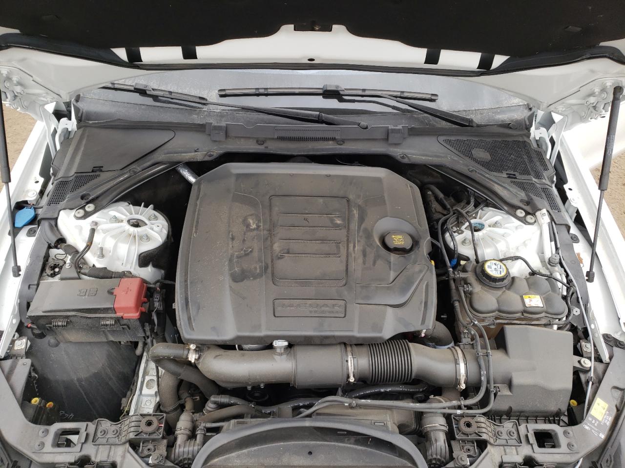 Photo 7 from auction – 2020 JAGUAR XE S with VIN SAJAJ4FX9LCP64057