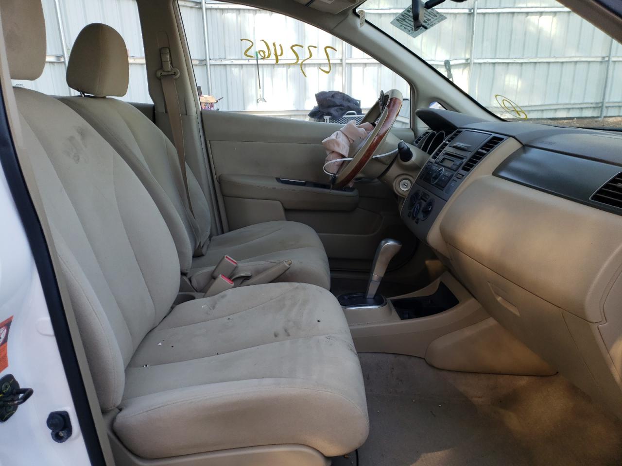 Photo 5 from auction – 2007 NISSAN VERSA S with VIN 3N1BC13E87L371078