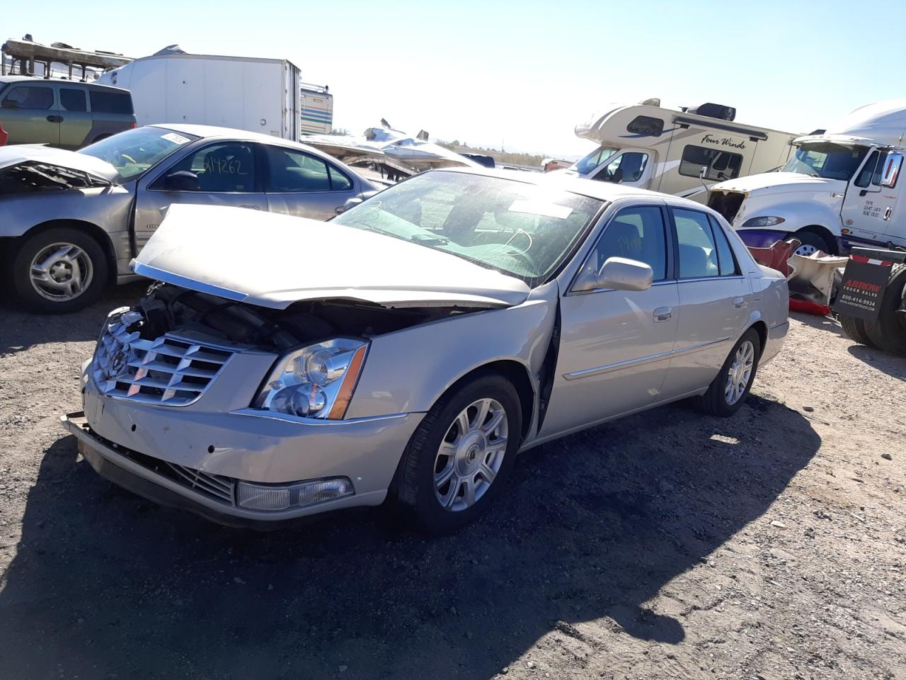 Photo 2 from auction – 2008 CADILLAC DTS with VIN 1G6KD57Y98U120425