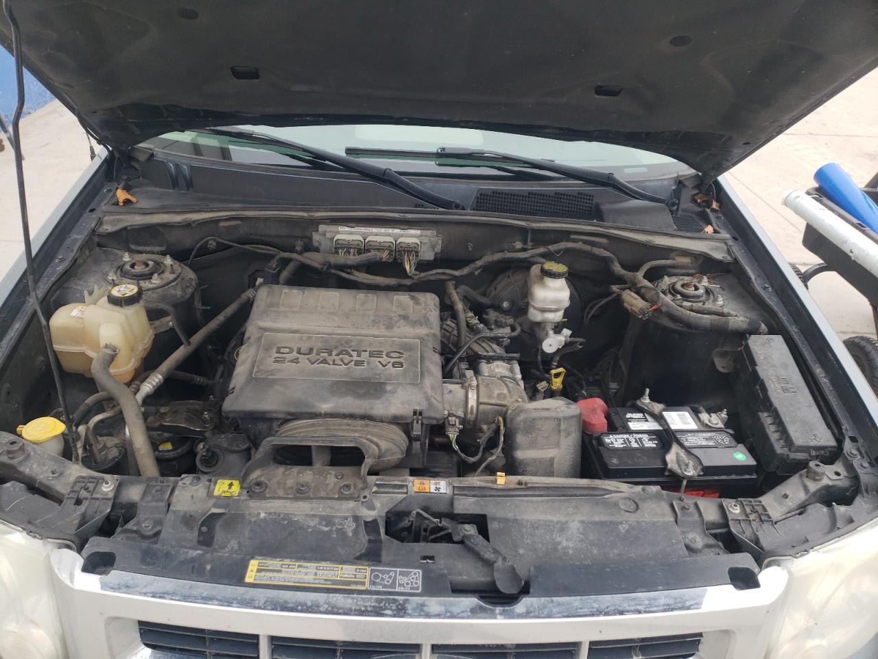 Photo 7 from auction – 2010 FORD ESCAPE XLT with VIN 1FMCU9DG6AKD45984